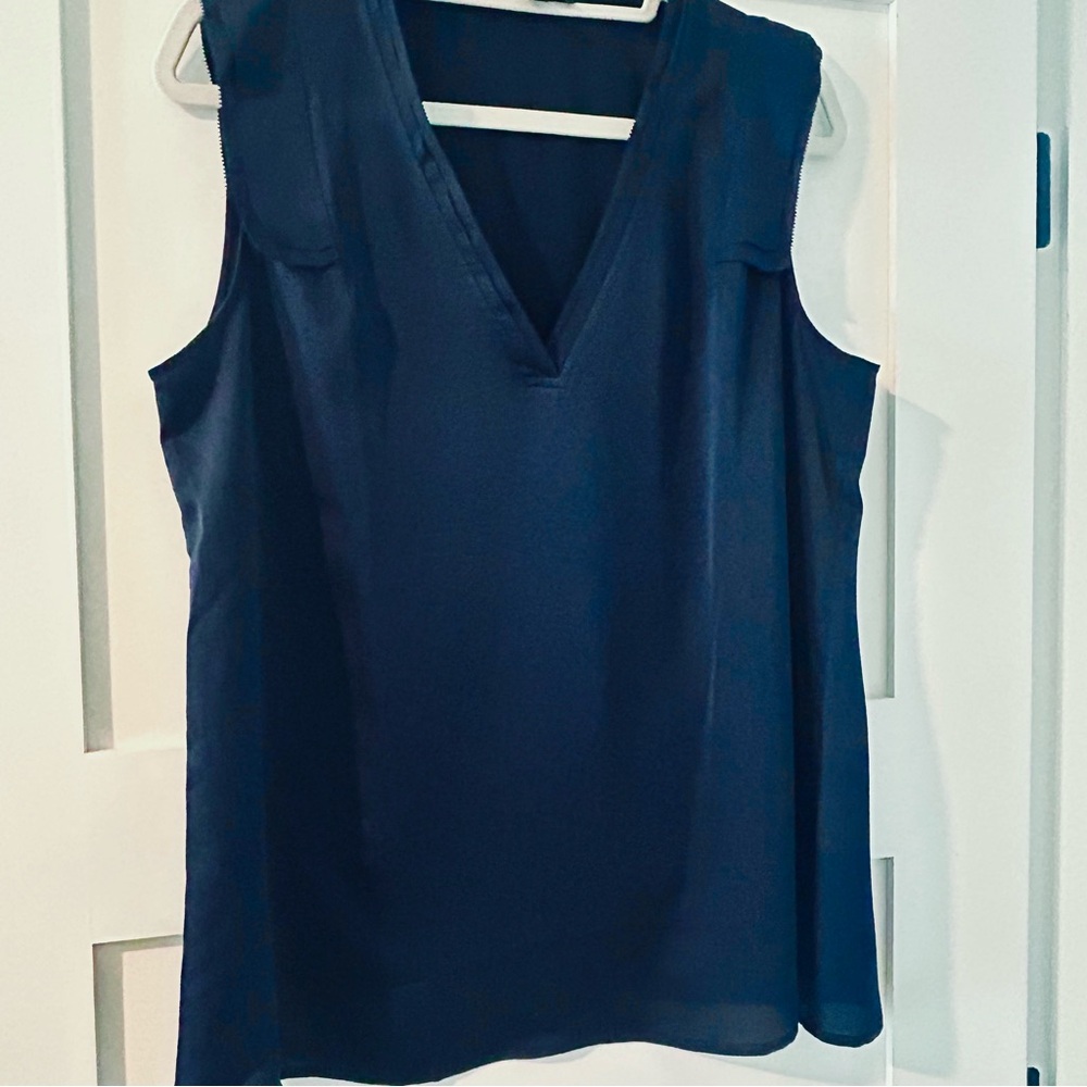 Banana Republic Sleeveless Navy V-Neck Top